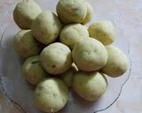 Foto langkah ke 5 dari resep Bola-bola ubi isi gula merah.