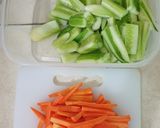 Foto langkah ke 2 dari resep Timun Wortel Masak Acar.