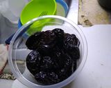 Foto del paso 2 de la receta: Pan de maíz con ciruelas secas deliciosoo😋
