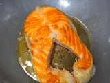 日式洋蔥燒鮭魚