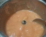 A picture of step 2 of Papaya Shake.