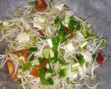 Foto langkah ke 3 dari resep Tumis Tauge Tahu.