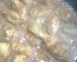 A picture of step 3 of Chicken black pepper gravy.