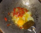 Foto langkah ke 2 dari resep Tumis kol 🍲orek Telur 🍳 minimalis 🍛.