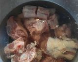 Foto del paso 2 de la receta: Puchero con verduras, osobuco, rabo, falda
