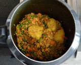 A picture of step 6 of "Vegetables Masala Khichdi".