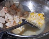 Foto langkah ke 6 dari resep Kwetiau Siram.
