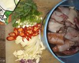 Foto langkah ke 1 dari resep Oseng Cumi Kuah.