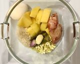 Foto langkah ke 1 dari resep Mpasi 8 bulan(Nasi kentang, telur, kembang kol, ayam kampung).