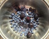 Foto del paso 1 de la receta: Postre frutos del bosque