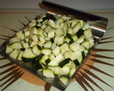 Foto del paso 3 de la receta: Choricitos al infierno con calabacín