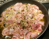 Foto del paso 5 de la receta: Contramuslos de pollo con pimientos y patatas