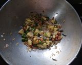 રવા ઉપમા (rava upma recipe in gujarati) રેસીપી સ્ટેપ2ફોટો