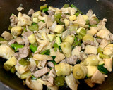 Foto del paso 2 de la receta: Macarrones boloñesa con verduras y crema de queso