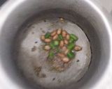 उपवासाची भगर (upwasachi bhagar recipe in marathi) रेसिपी स्टेप 2 फोटो