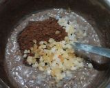A picture of step 2 of Ragi Sukhdi.