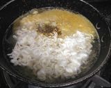 A picture of step 2 of Maggi.