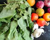 A picture of step 1 of Palak paneer.