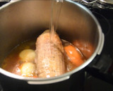 Foto del paso 2 de la receta: Redondo de cerdo con pasas