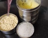 A picture of step 1 of Besan ke ladoo.