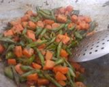 A picture of step 7 of Carrot and beans subzi.