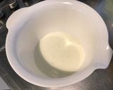 Une image de l'étape 8 de Gratin de pommes de terre façon dauphinoise à l'ail confit et deux fromages.