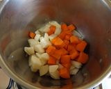 Foto del paso 1 de la receta: Crema de verduras variadas con leche evaporada y condimentos