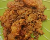 Foto langkah ke 7 dari resep Kepiting Soka Khas Tarakan goreng Bersalut Telur Asin Daun Kari.