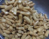 A picture of step 5 of Shakkar Pare.
