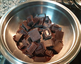 Foto del paso 1 de la receta: Crujiente de chocolate y crema de galleta caramelizada