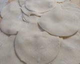 Foto del paso 4 de la receta: Masa para tapas de empanadas fritas