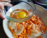 A picture of step 3 of Pesach Vegetable Kugel.