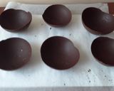 Foto del paso 6 de la receta Cestos de chocolate y helado de turrón