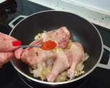 Foto del paso 3 de la receta: Pollo a la cerveza con judías verdes