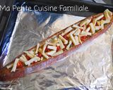 Une image de l'étape 4 de Baguette bâteau courgette, tomates cerises et babybel.