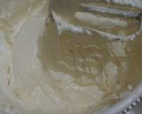 Foto langkah ke 2 dari resep Bolu tape panggang moist.