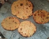 મેથી ના મીની ખાખરા (Methi Mini Khakhra Recipe In Gujarati) રેસીપી સ્ટેપ2ફોટો