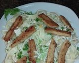 A picture of step 7 of Fettuccine with Mushrooms, Broccoli, and Chicken Strips.
