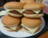 Foto langkah ke 10 dari resep Simply Hamburger.