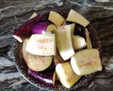 A picture of step 1 of Eggplant Potato Curry with Fennel.