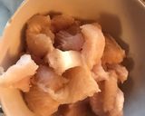 A picture of step 1 of Fish with black fungus and soy bean sprouts.