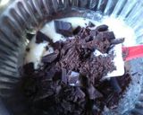 Foto del paso 4 de la receta: Brownie con base de galletitas con chispas :UNA DELICIA!!!!!!!!!