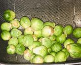 Foto del paso 1 de la receta: Roasted Brussel Sprout, and Rocoto Capers and Bay Leaves Beef Tenderloin - Lomo en Laurel y Coles