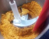 A picture of step 3 of Homemade Peanut butter.