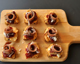 Foto del paso 6 de la receta: Canapés de anchoa con crema de calabaza y nueces