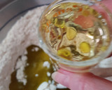 Foto del paso 2 de la receta: Coca de mollita o torta de migas alicantina