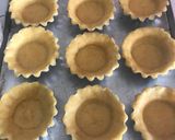 Foto langkah ke 5 dari resep Durian egg tart.