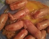 Foto del paso 6 de la receta: Salchichas frescas con cebolla y vino