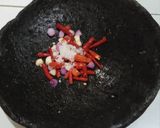 Foto langkah ke 1 dari resep Nasi goreng sederhana.