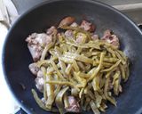 Foto del paso 6 de la receta: Nopales con costilla de cerdo